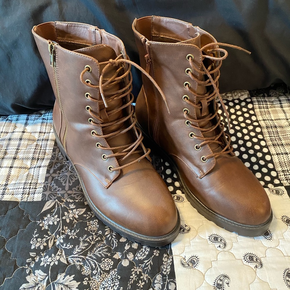 NWOT torrid combat boots